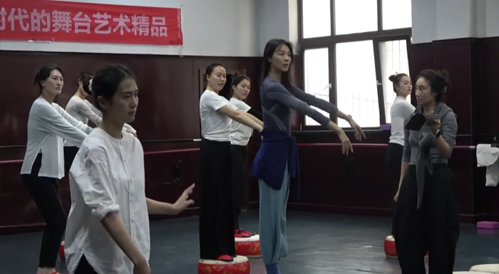 【青島早報(bào)】《相和歌》有了青島版！北舞授權(quán) 10部精品落地青島市歌舞劇院